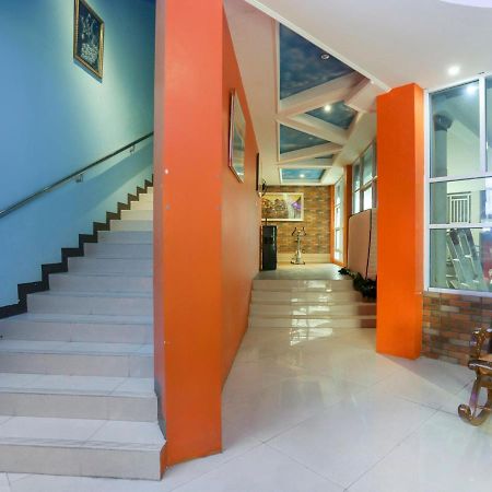 OYO Life 3520 Indoniaga Palace Tangerang Bagian luar foto