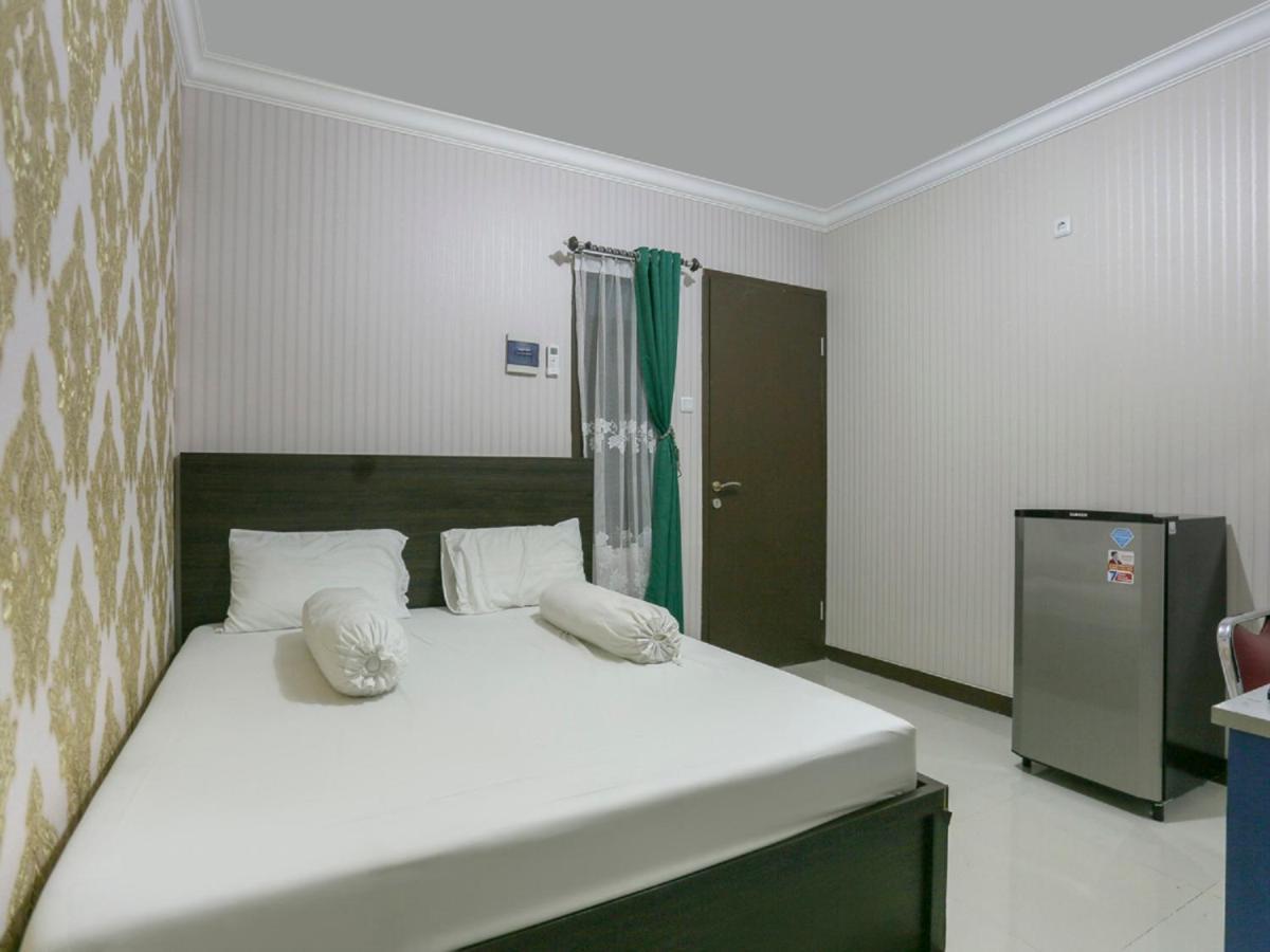 OYO Life 3520 Indoniaga Palace Tangerang Bagian luar foto