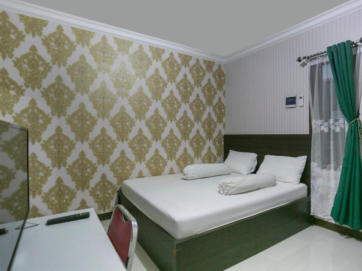 OYO Life 3520 Indoniaga Palace Tangerang Bagian luar foto